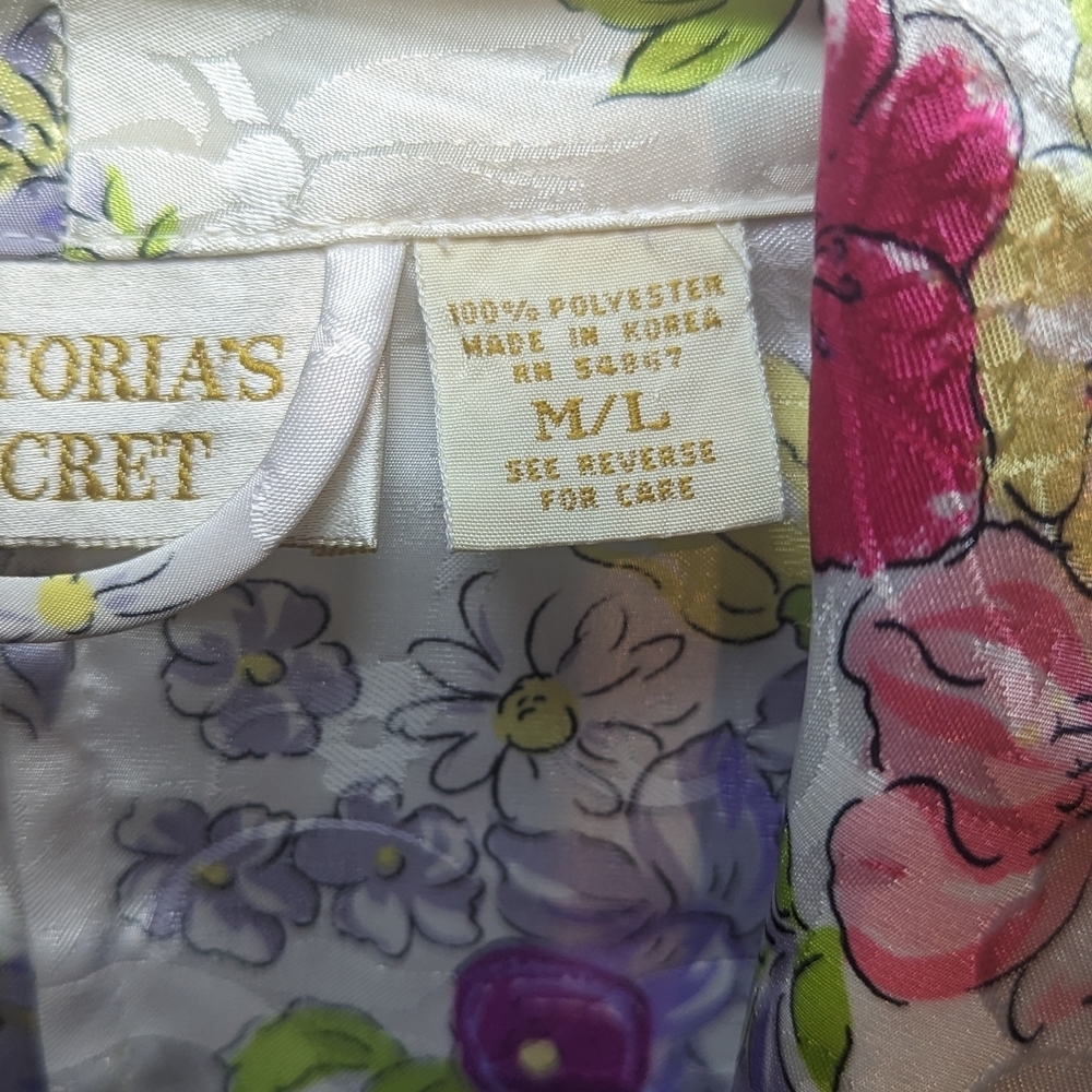 Victoria's Secret Multicolor Floral Satin Robe - Picture 6 of 10